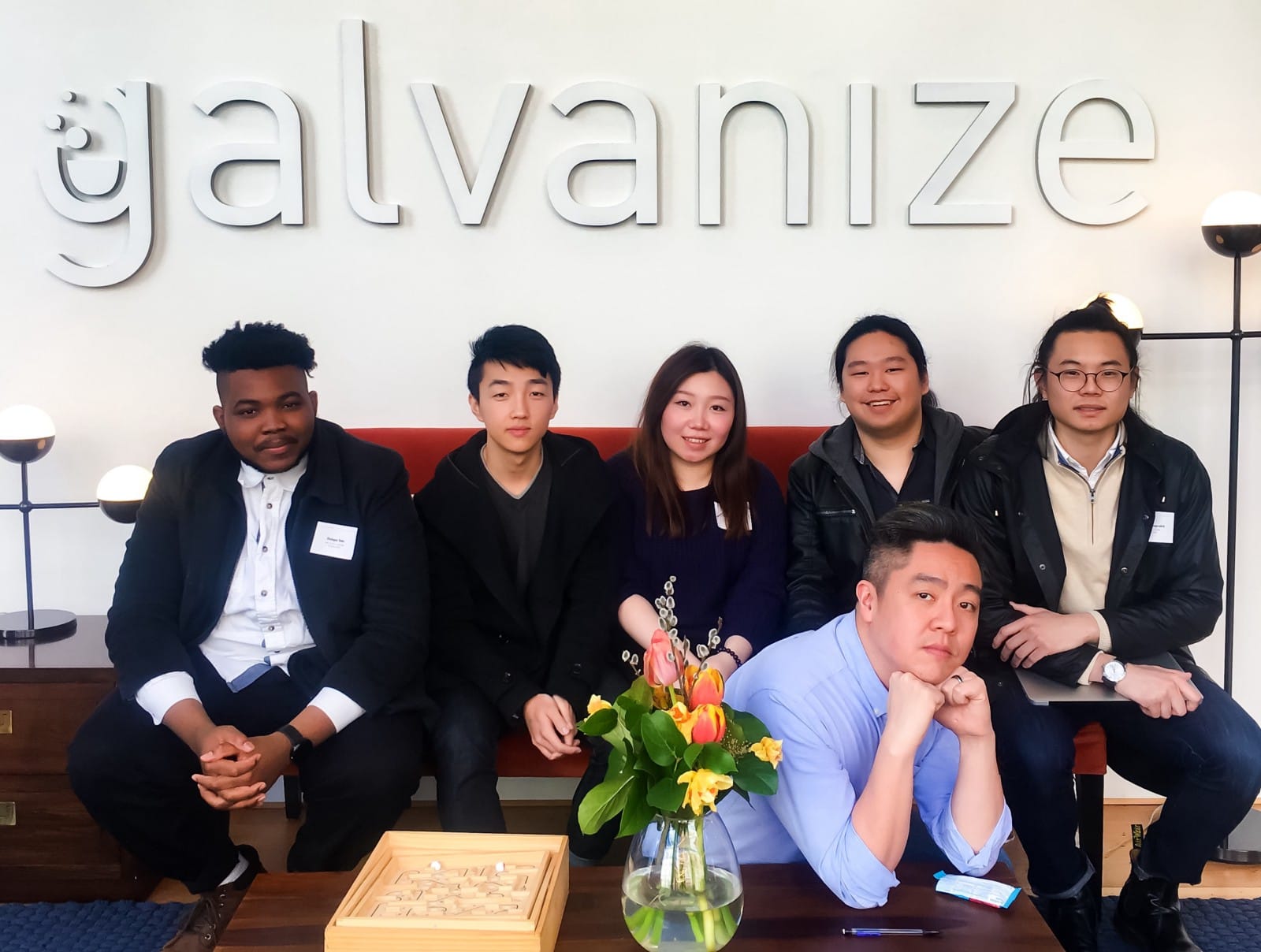 Kuelii team with Lee